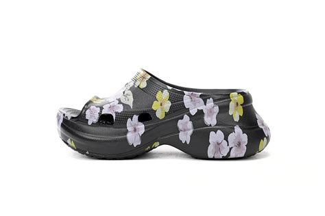 balenciaga crocs reps